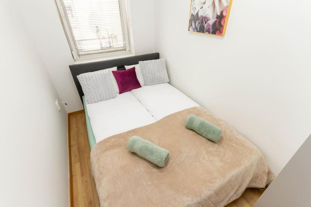 Apartmán Family Lux Lounge In Voeroesmarty Street By Nw Budapešť Exteriér fotografie